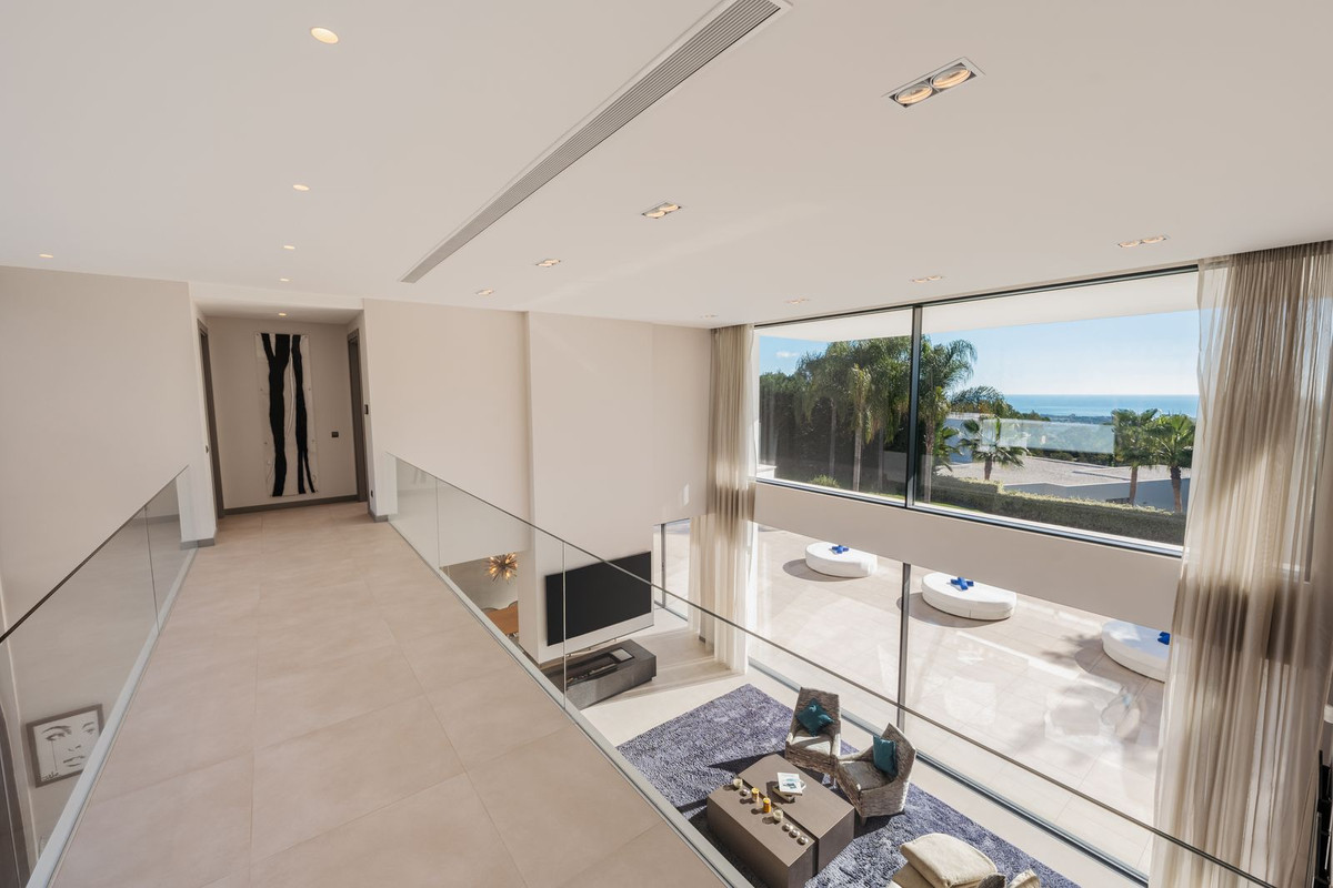 Se vende Villa - Chalet de 5 dormitorios en Costa Del Sol, Málaga, España