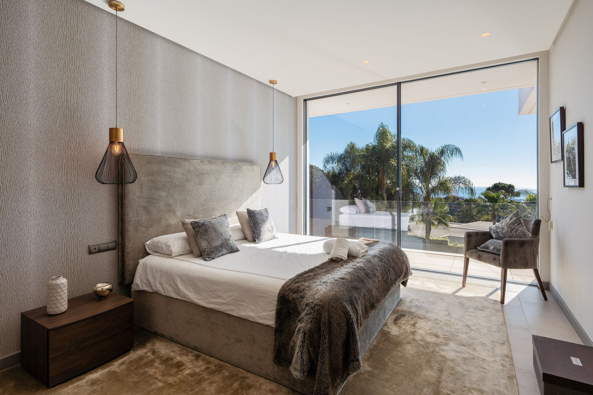 Se vende Villa - Chalet de 5 dormitorios en Costa Del Sol, Málaga, España
