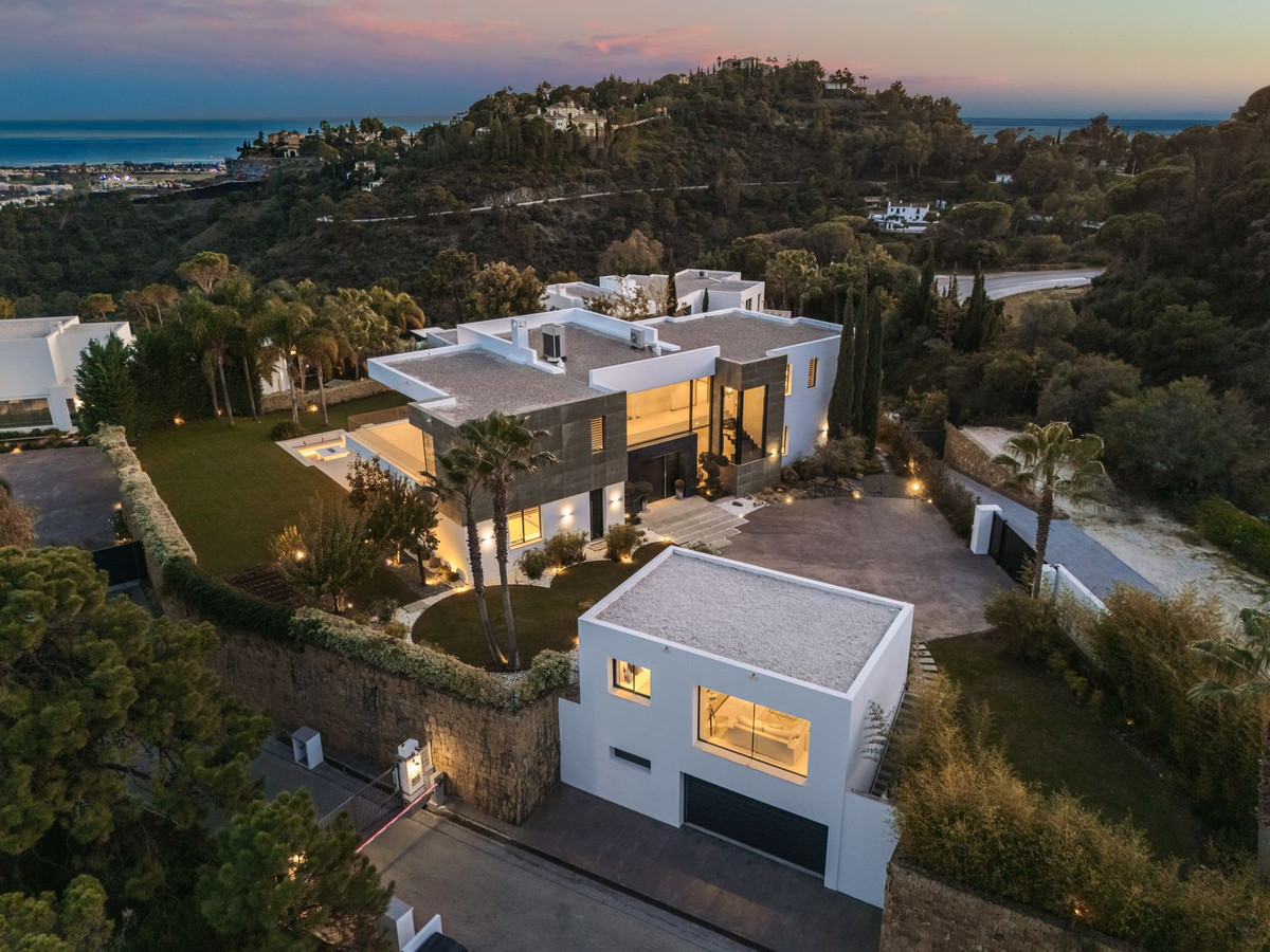 Se vende Villa - Chalet de 5 dormitorios en Costa Del Sol, Málaga, España