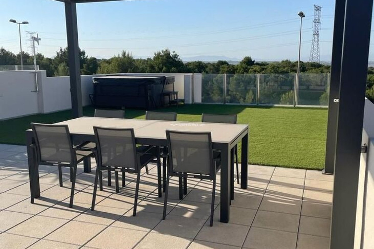 3 Bed Townhouse for sale in Villamartin Costa Blanca, Alicante, Spain