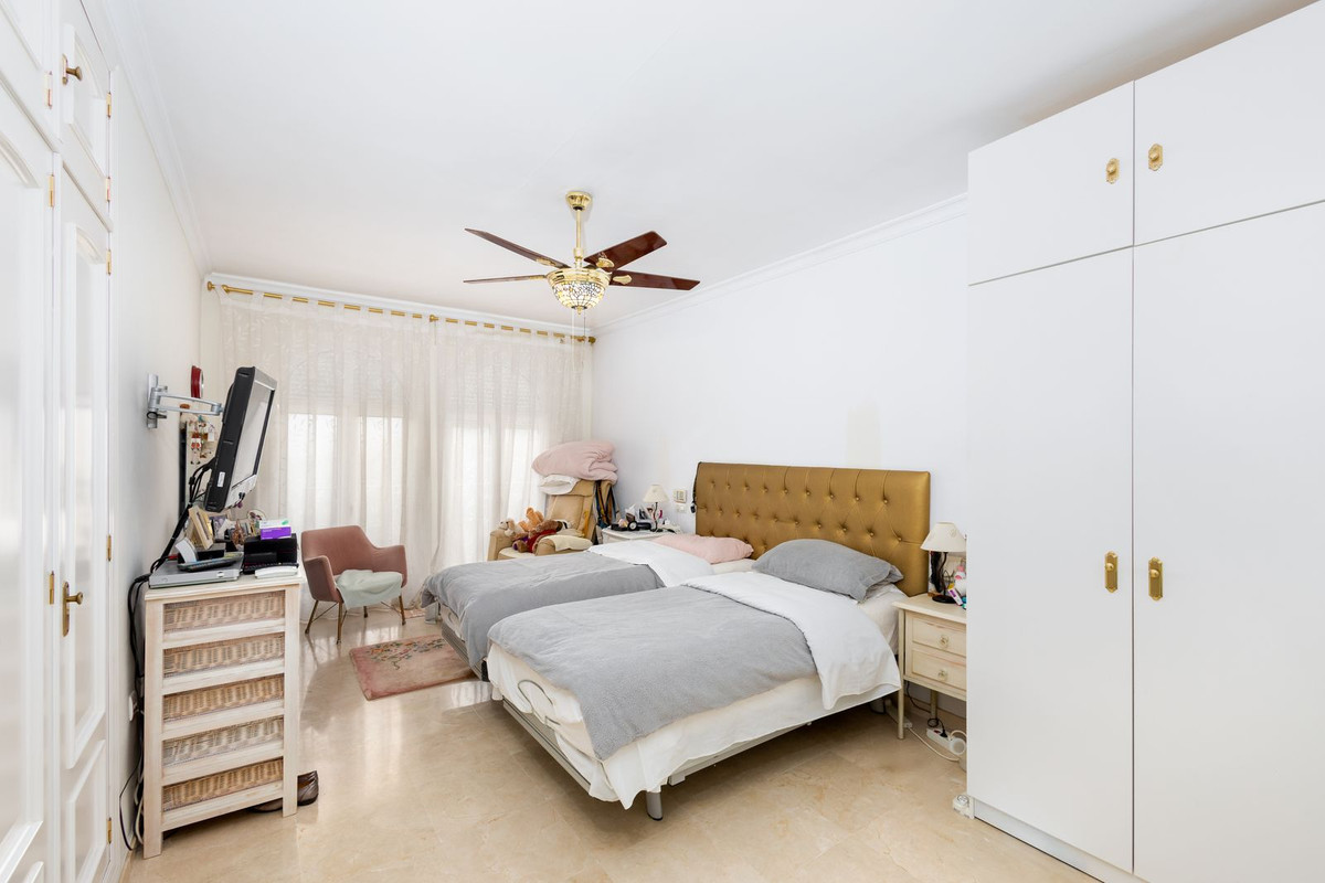 Se vende Pareada de 3 dormitorios en Costa Del Sol, Málaga, España