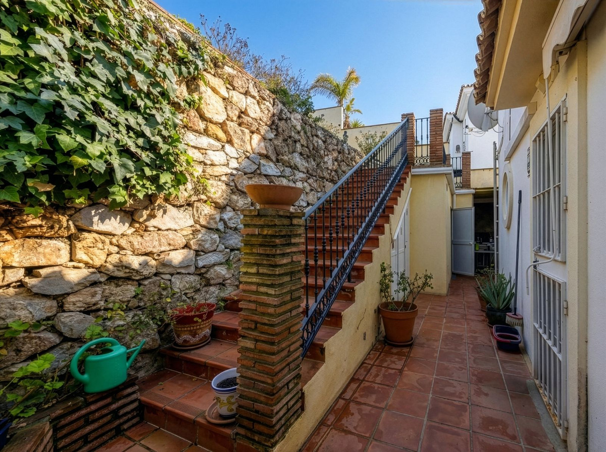 Se vende Pareada de 3 dormitorios en Costa Del Sol, Málaga, España