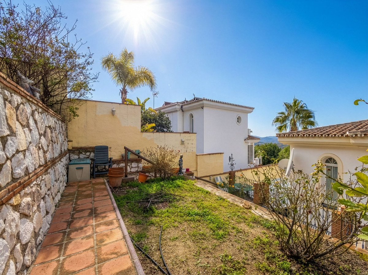 Se vende Pareada de 3 dormitorios en Costa Del Sol, Málaga, España