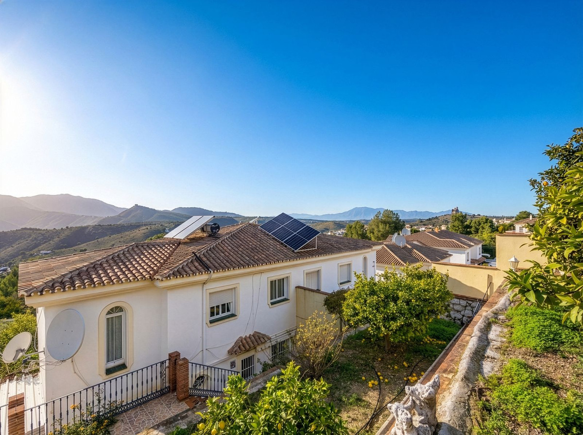 Se vende Pareada de 3 dormitorios en Costa Del Sol, Málaga, España