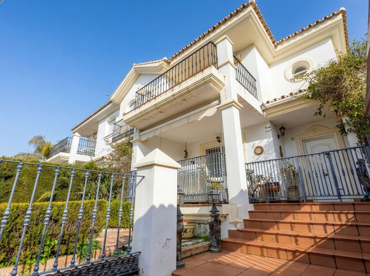 Se vende Pareada de 3 dormitorios en Costa Del Sol, Málaga, España