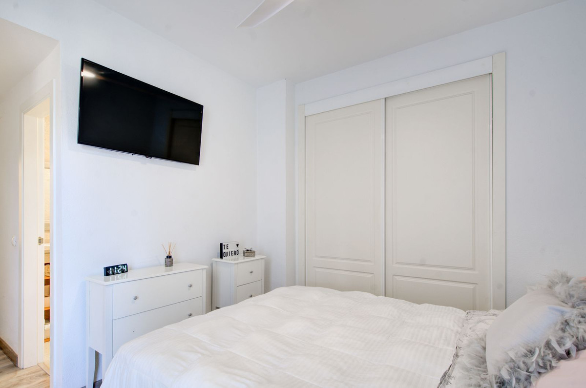 2 Bed Apartment for sale in La Cala De Mijas Costa Del Sol, Málaga, Spain