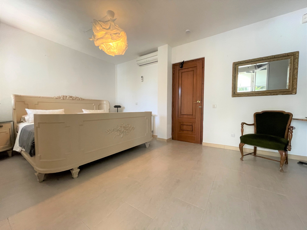7 Bed Townhouse for sale in Mijas Costa Del Sol, Málaga, Spain