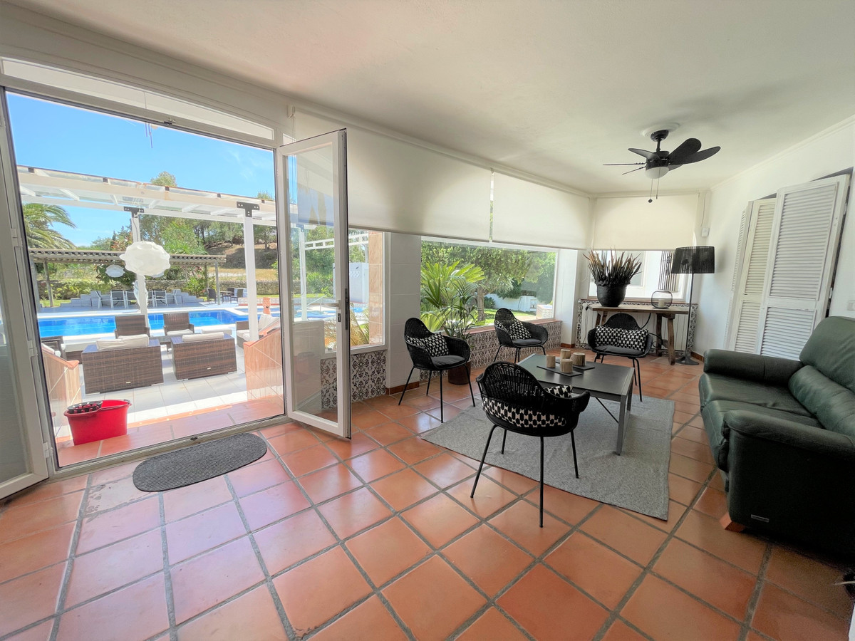 7 Bed Townhouse for sale in Mijas Costa Del Sol, Málaga, Spain