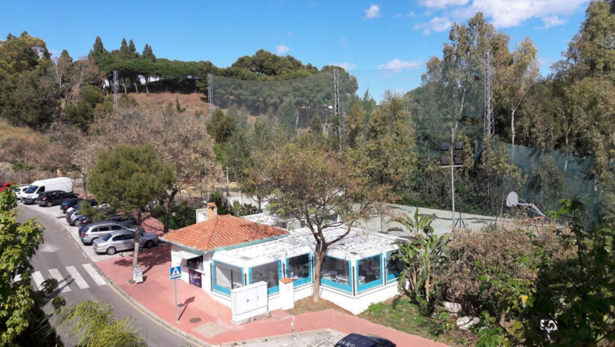 4 Bed Apartment for sale in Benalmadena Costa Del Sol, Málaga, Spain