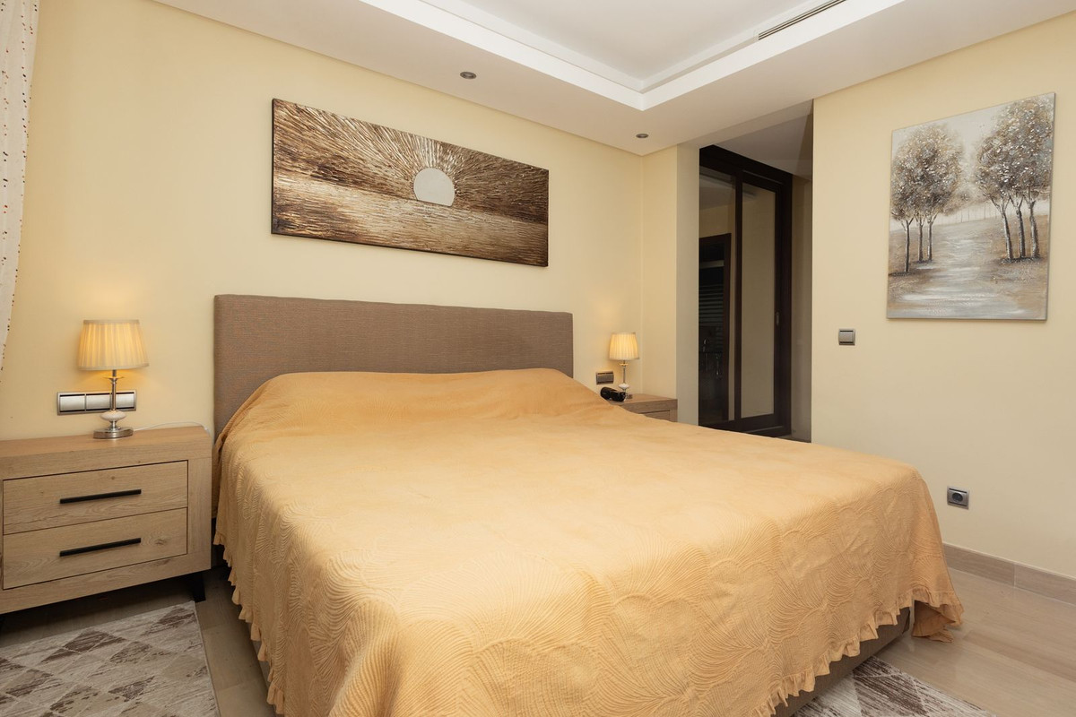 3 Bed Apartment for sale in New Golden Mile Costa Del Sol, Málaga, Spain