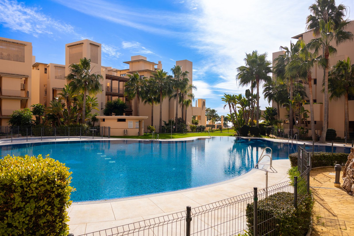 3 Bed Apartment for sale in New Golden Mile Costa Del Sol, Málaga, Spain