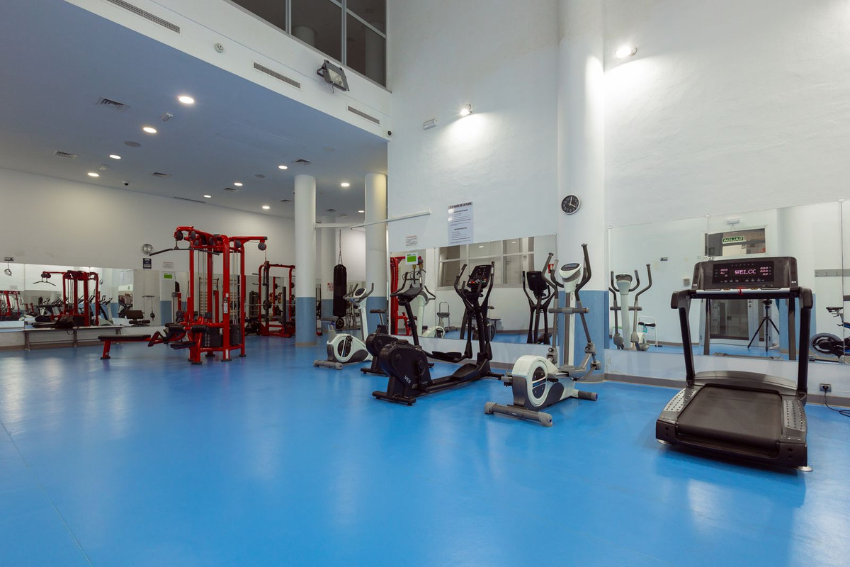 3 Bed Apartment for sale in New Golden Mile Costa Del Sol, Málaga, Spain