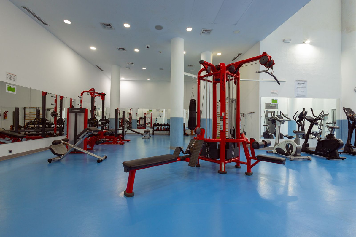 3 Bed Apartment for sale in New Golden Mile Costa Del Sol, Málaga, Spain