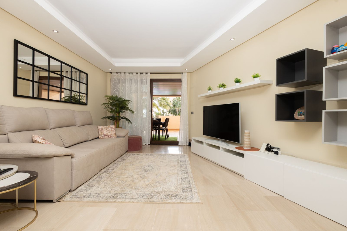 3 Bed Apartment for sale in New Golden Mile Costa Del Sol, Málaga, Spain