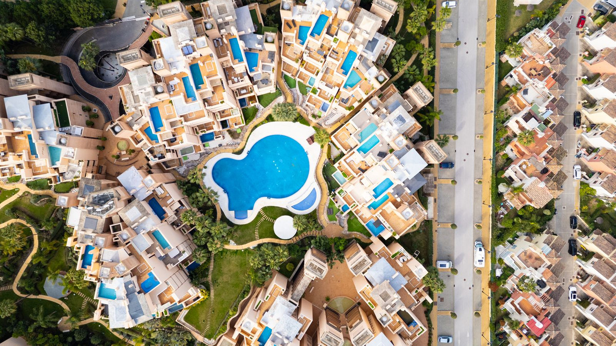 3 Bed Apartment for sale in New Golden Mile Costa Del Sol, Málaga, Spain