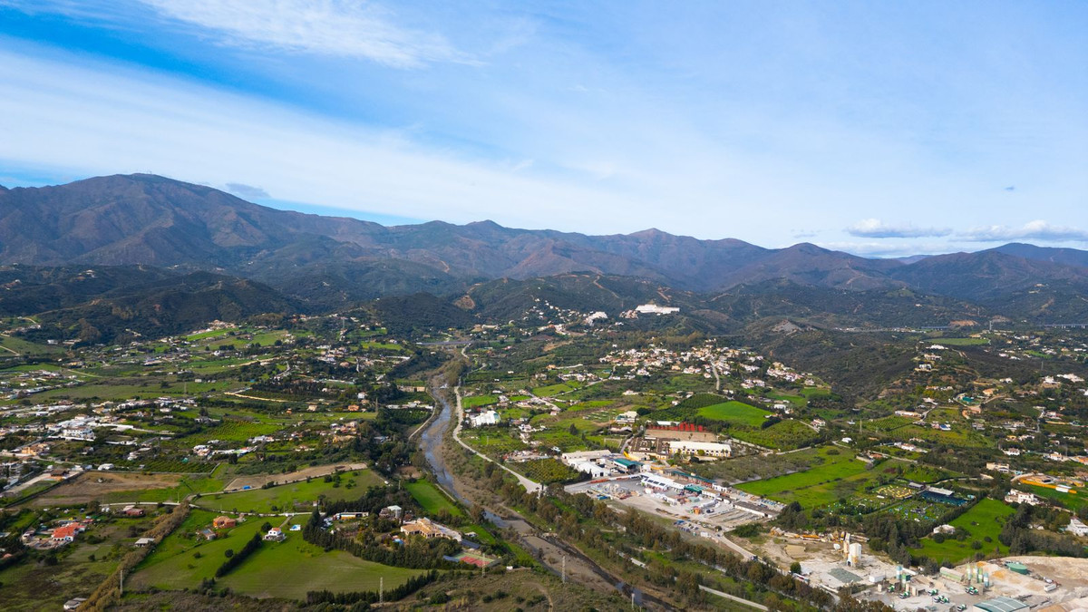 3 Bed Apartment for sale in New Golden Mile Costa Del Sol, Málaga, Spain