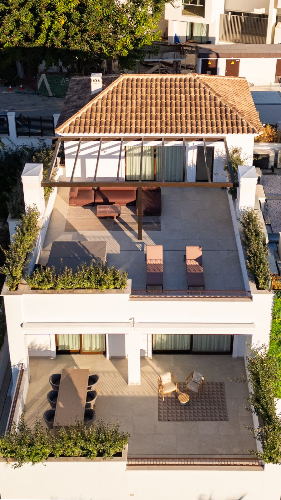 3 Bed Apartment for sale in The Golden Mile Costa Del Sol, Málaga, Spain