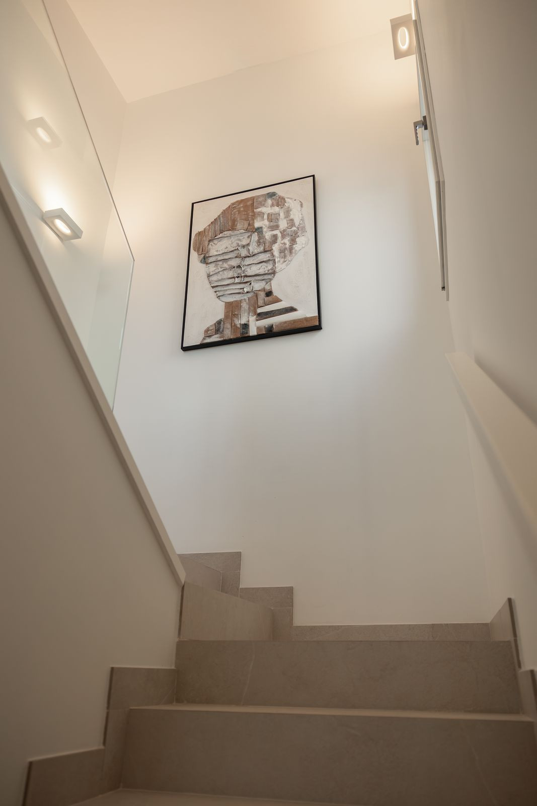 3 Bed Apartment for sale in The Golden Mile Costa Del Sol, Málaga, Spain