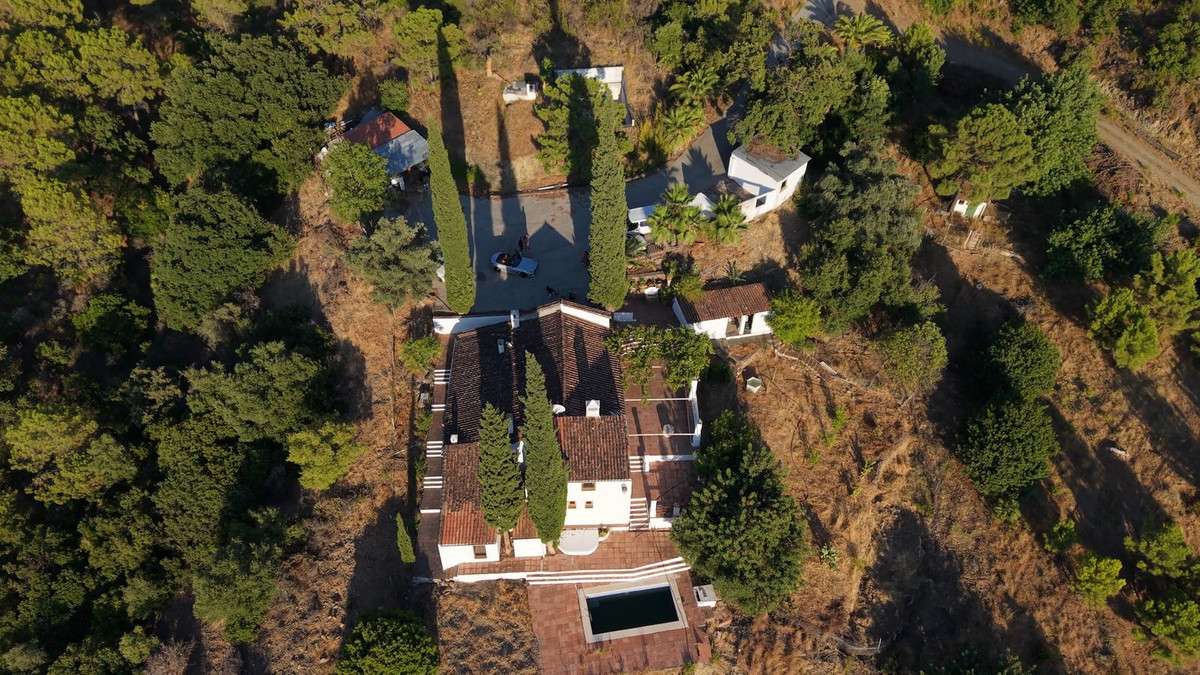 Plots for sale in Estepona Costa Del Sol, Málaga, Spain