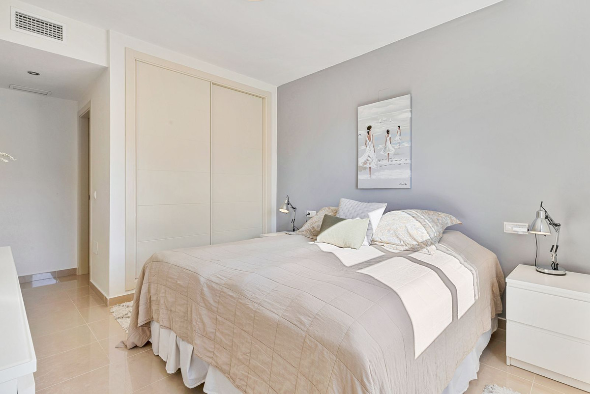 3 Bed Townhouse for sale in Los Pacos Costa Del Sol, Málaga, Spain