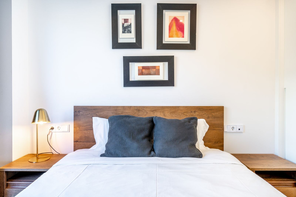 3 Bed Apartment for sale in Fuengirola Costa Del Sol, Málaga, Spain