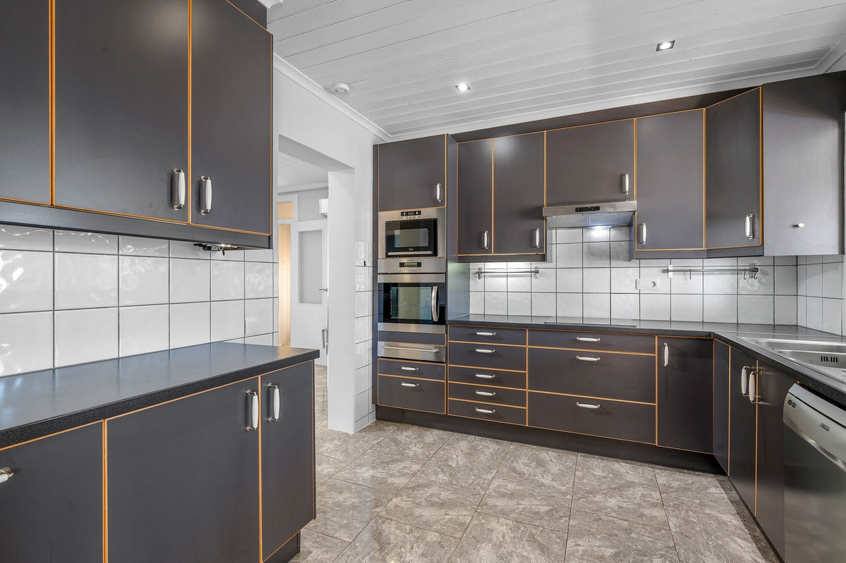 Se vende Villa - Chalet de 7 dormitorios en Costa Blanca, Alicante, España