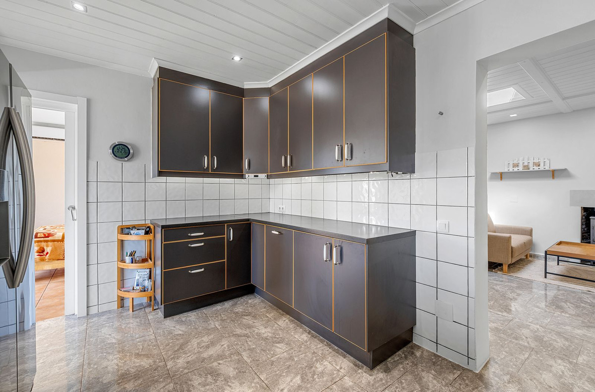 Se vende Villa - Chalet de 7 dormitorios en Costa Blanca, Alicante, España