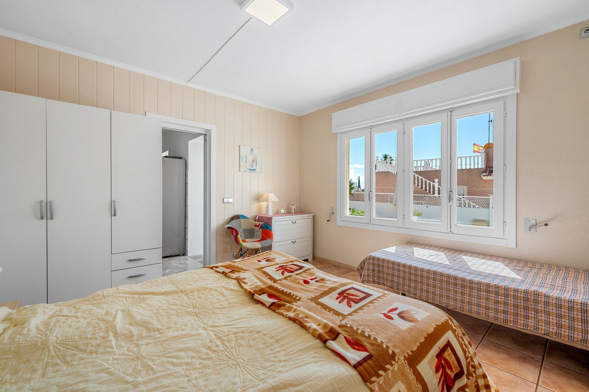 Se vende Villa - Chalet de 7 dormitorios en Costa Blanca, Alicante, España