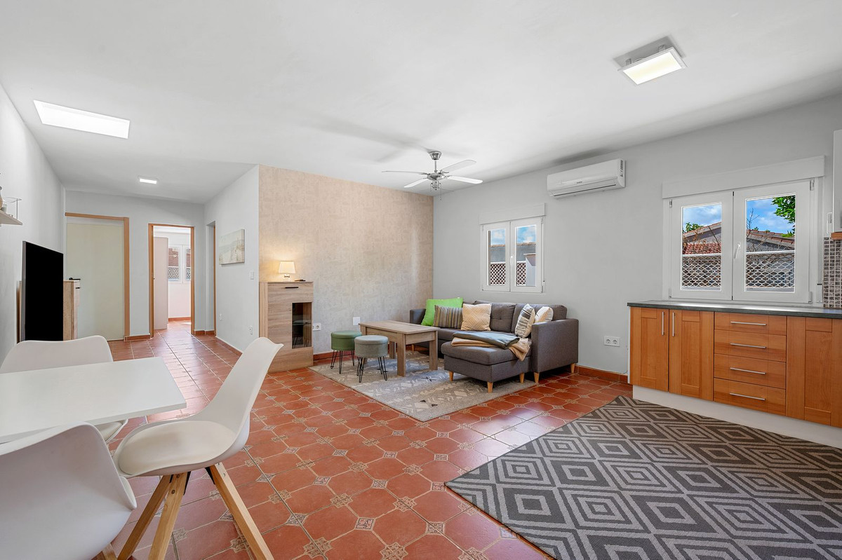 Se vende Villa - Chalet de 7 dormitorios en Costa Blanca, Alicante, España