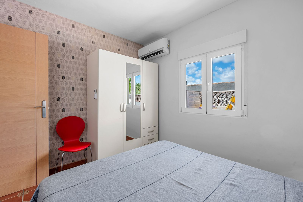 Se vende Villa - Chalet de 7 dormitorios en Costa Blanca, Alicante, España