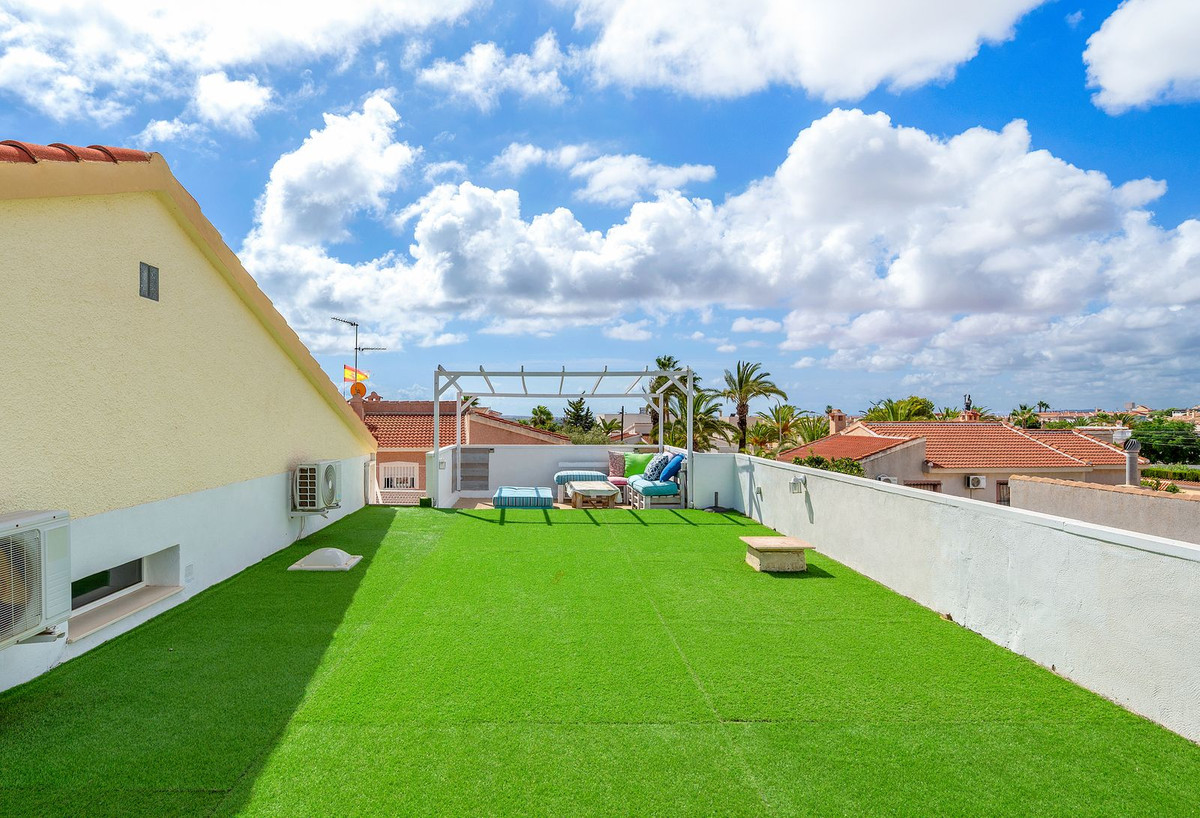 Se vende Villa - Chalet de 7 dormitorios en Costa Blanca, Alicante, España