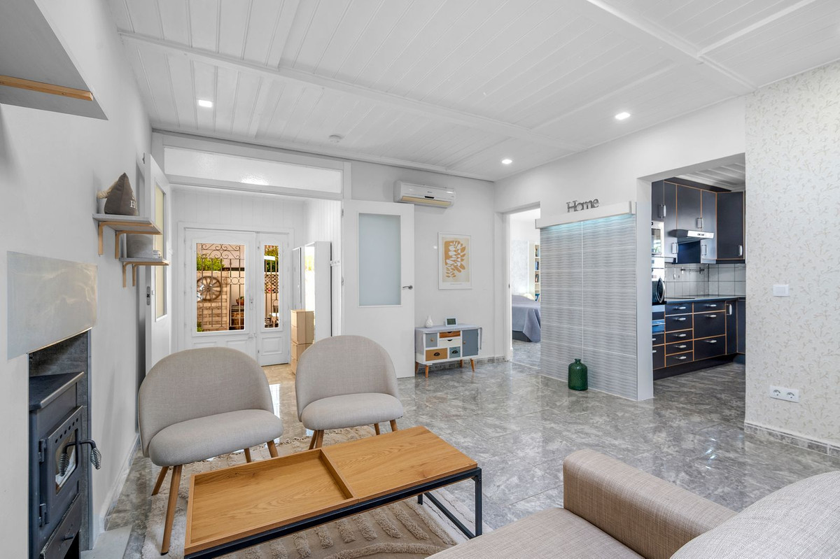 Se vende Villa - Chalet de 7 dormitorios en Costa Blanca, Alicante, España