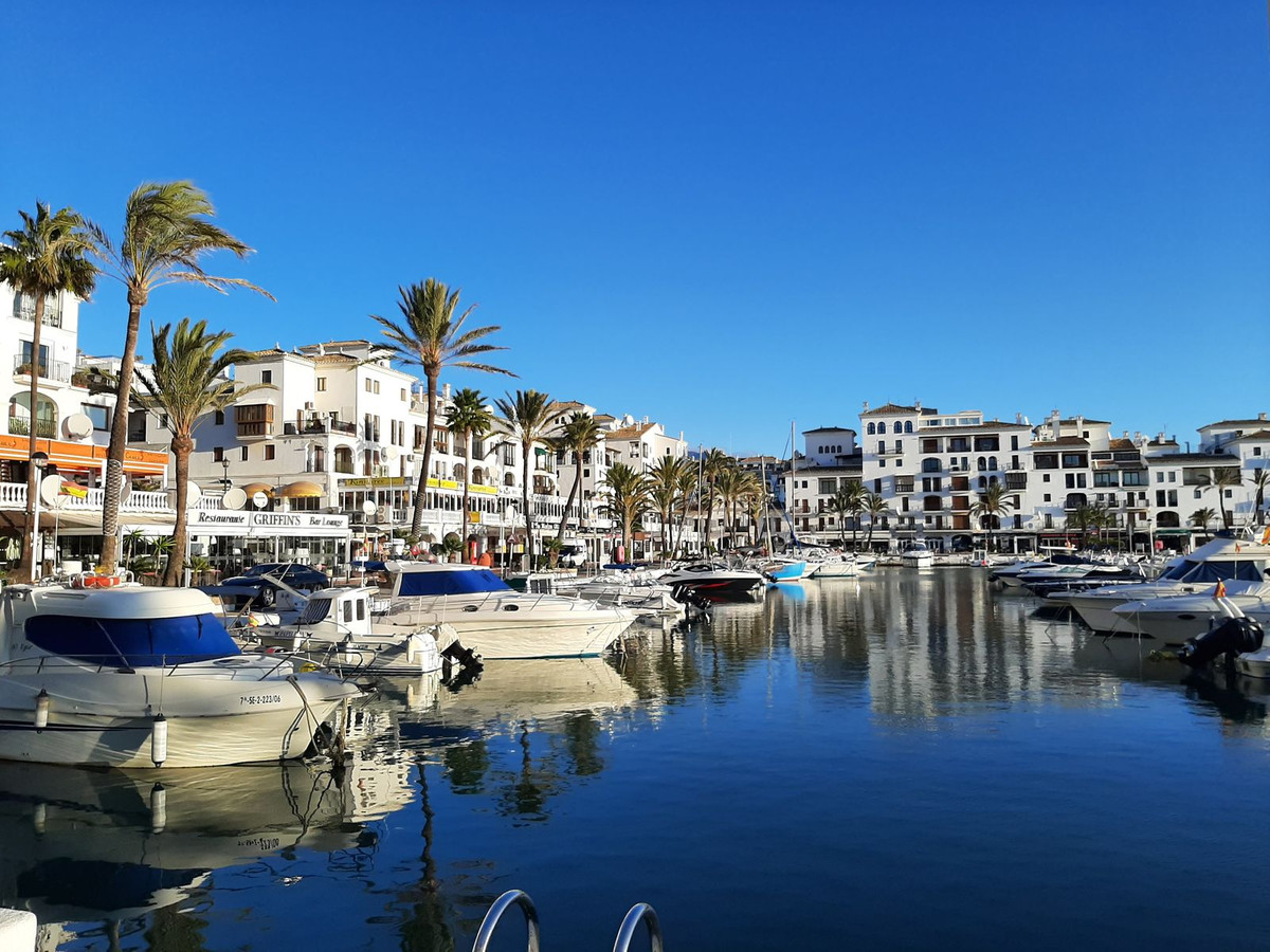 Se vende Apartamento Planta Baja de 2 dormitorios en Costa Del Sol, Málaga, España