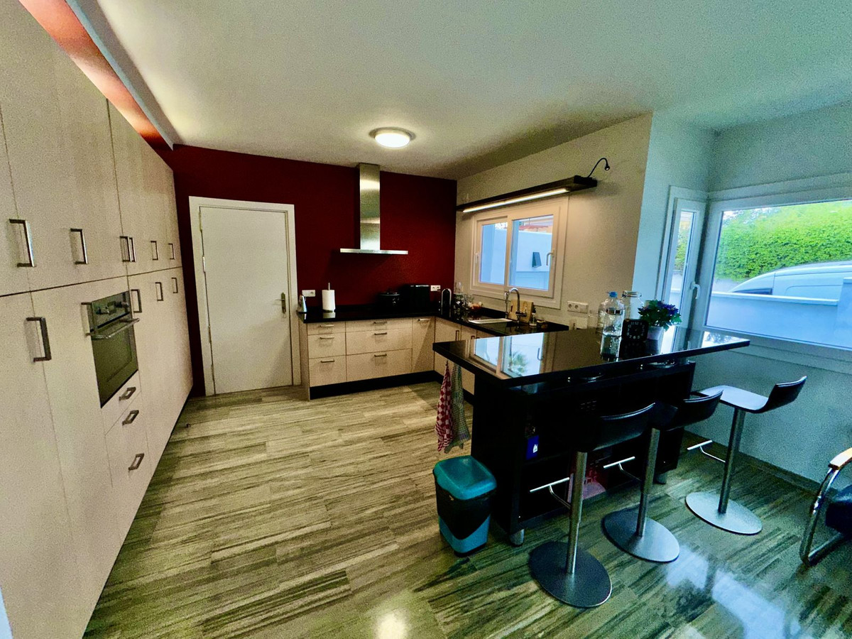 3 Bed Townhouse for sale in San Pedro De Alcántara Costa Del Sol, Málaga, Spain