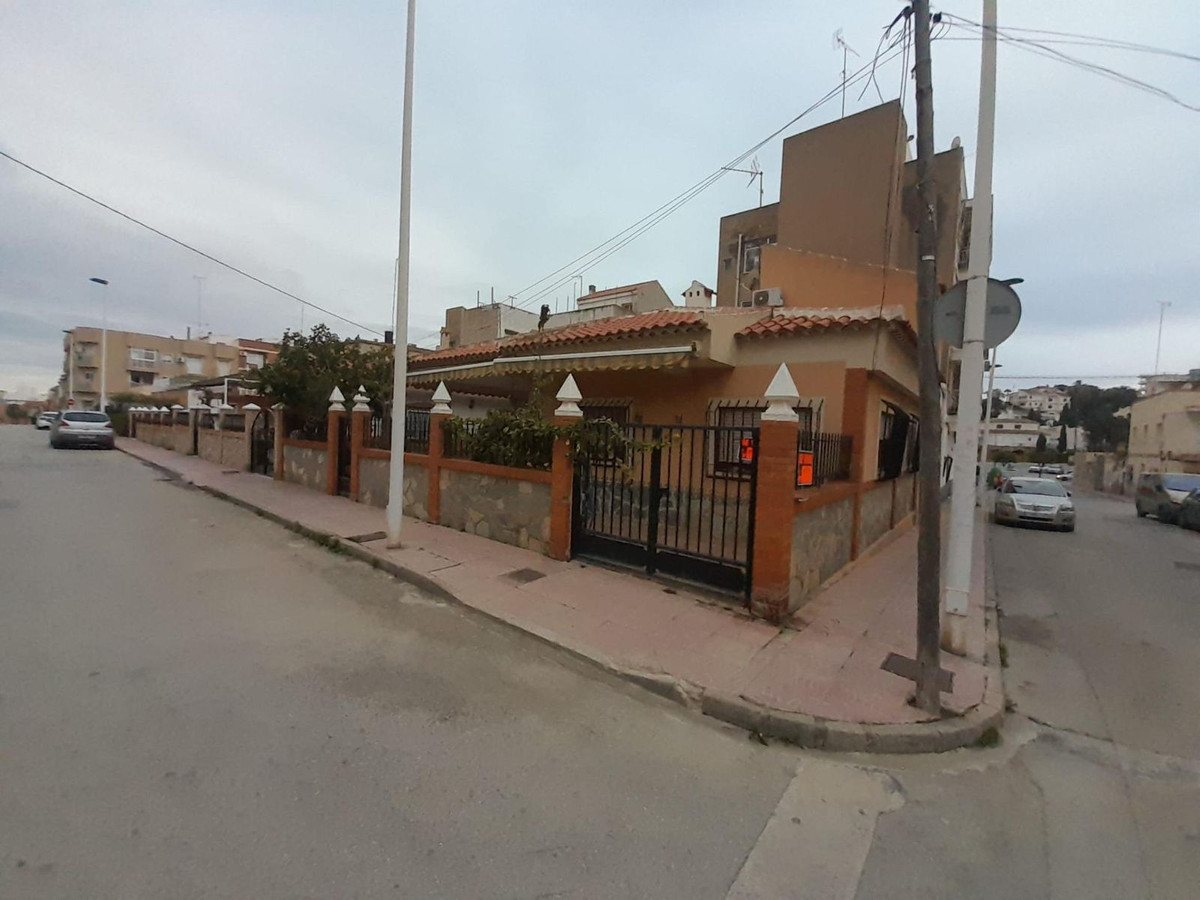 Se vende Adosada de 5 dormitorios en Costa Calida, Murcia, España