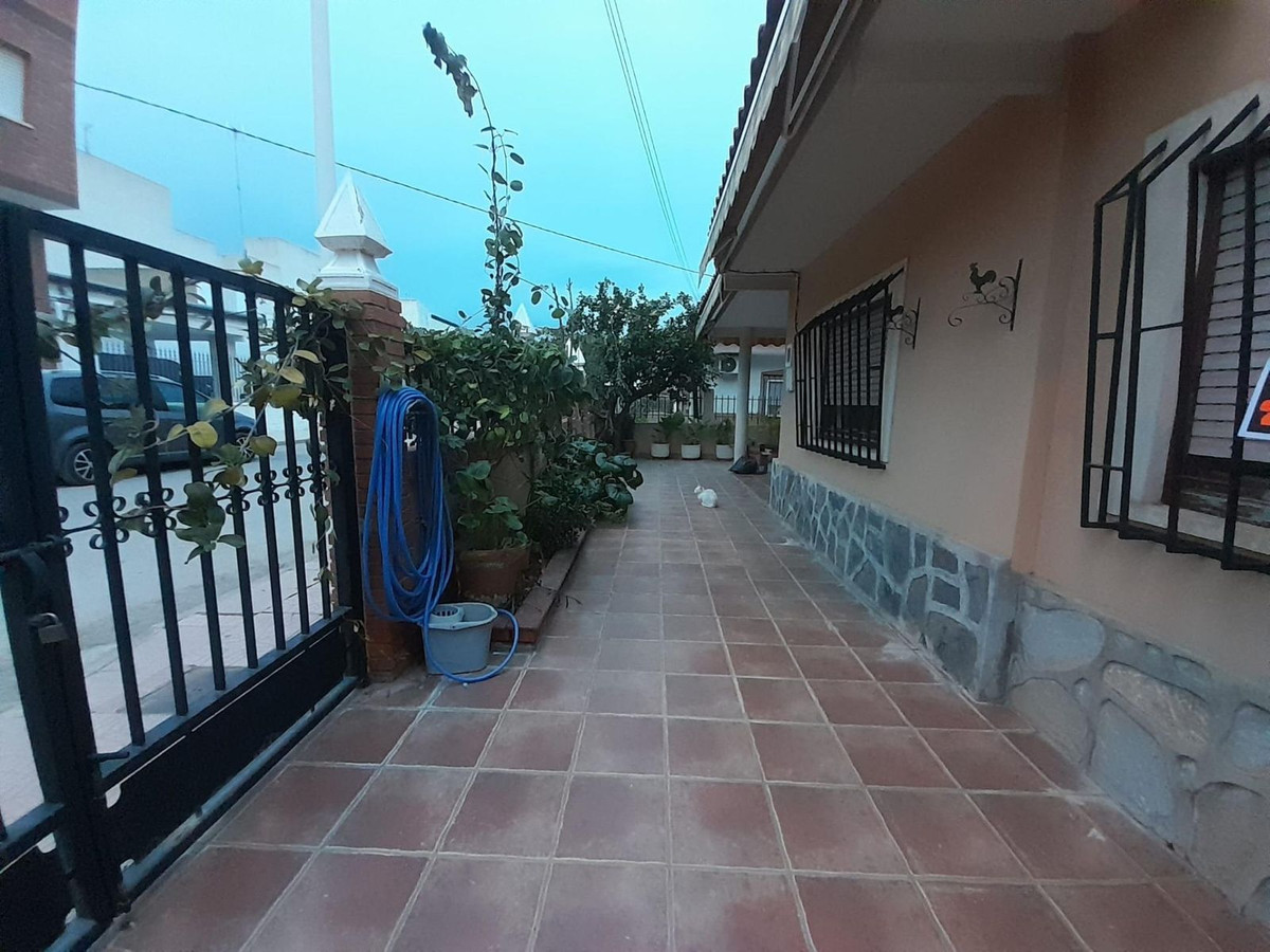 Se vende Adosada de 5 dormitorios en Costa Calida, Murcia, España