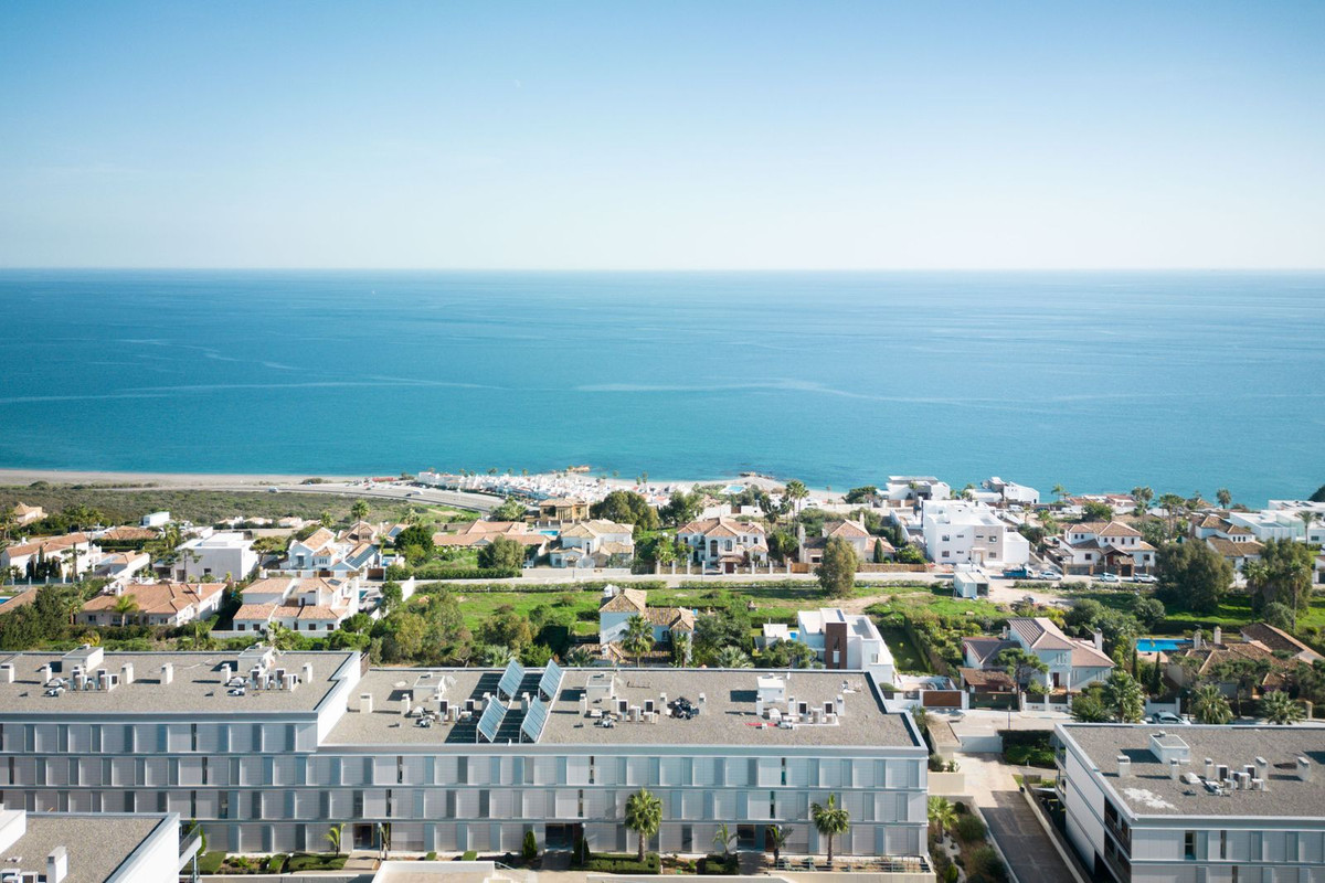 Se vende Apartamento Planta Media de 3 dormitorios en Costa Del Sol, Málaga, España