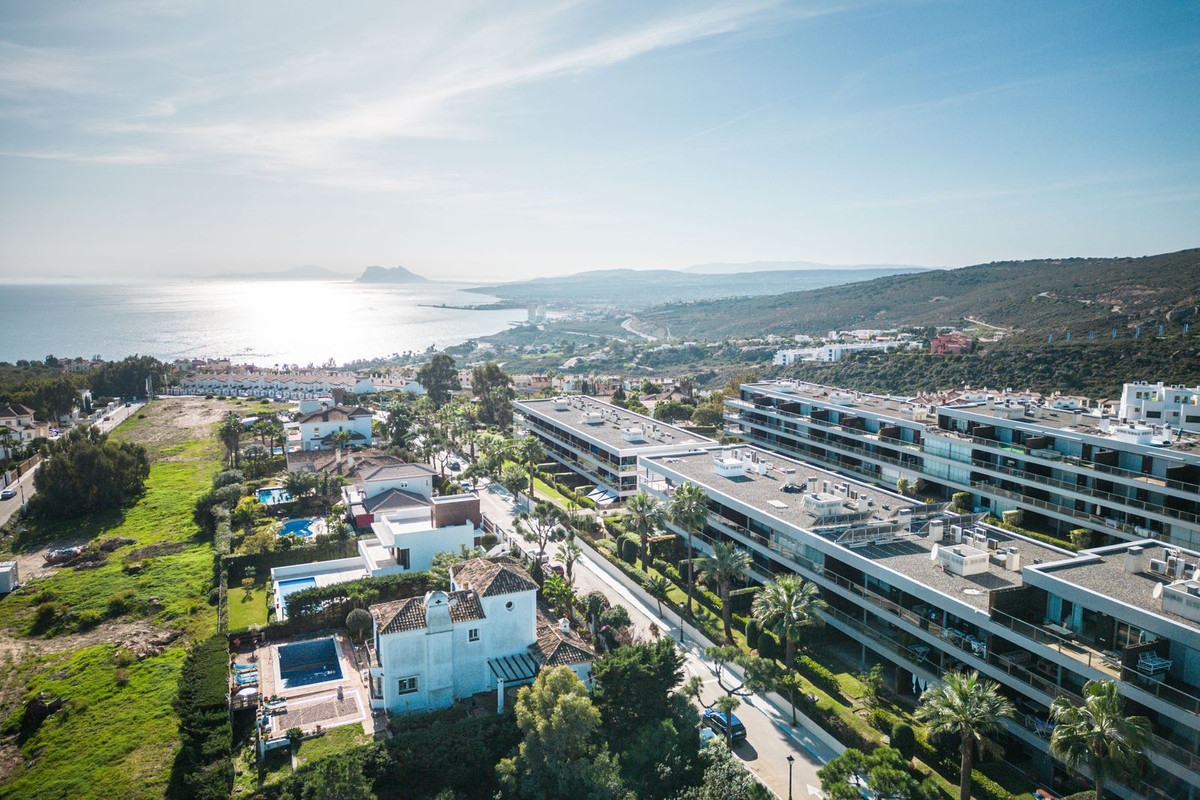 Se vende Apartamento Planta Media de 3 dormitorios en Costa Del Sol, Málaga, España