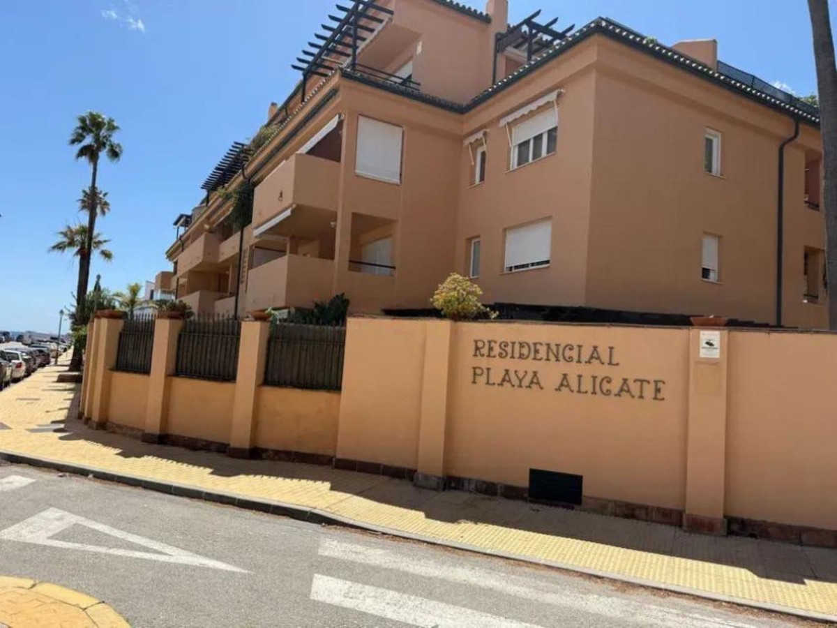 2 Bed Apartment for sale in Las Chapas Costa Del Sol, Málaga, Spain