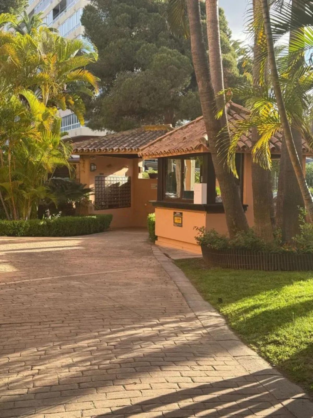 2 Bed Apartment for sale in Las Chapas Costa Del Sol, Málaga, Spain
