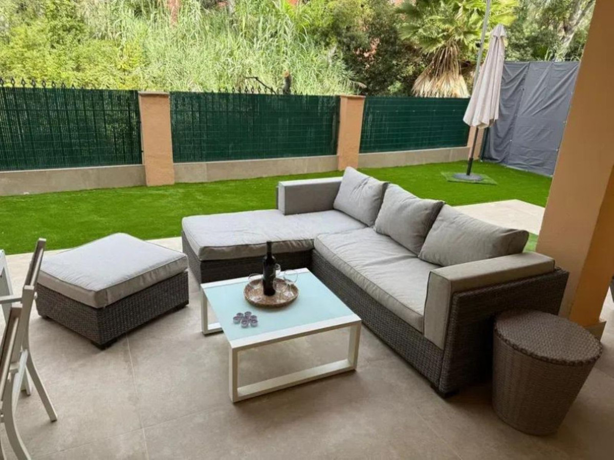 2 Bed Apartment for sale in Las Chapas Costa Del Sol, Málaga, Spain