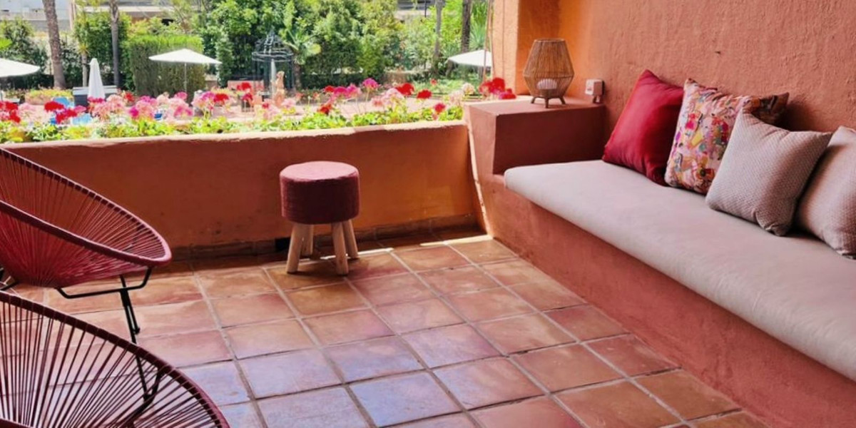 2 Bed Apartment for sale in The Golden Mile Costa Del Sol, Málaga, Spain