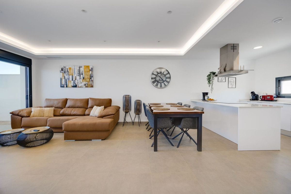 Se vende Pareada de 3 dormitorios en Costa Blanca, Alicante, España