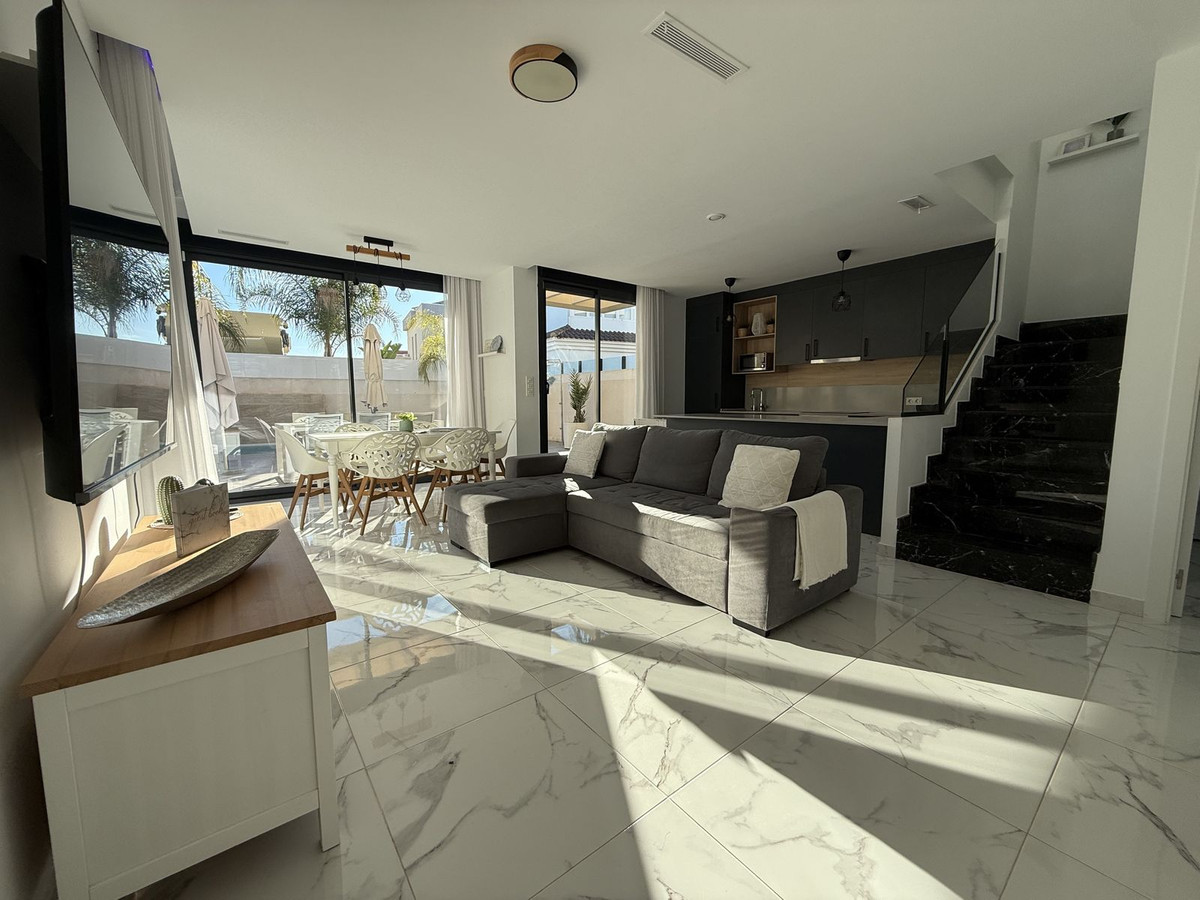 3 Bed Townhouse for sale in Los Montesinos Costa Blanca, Alicante, Spain