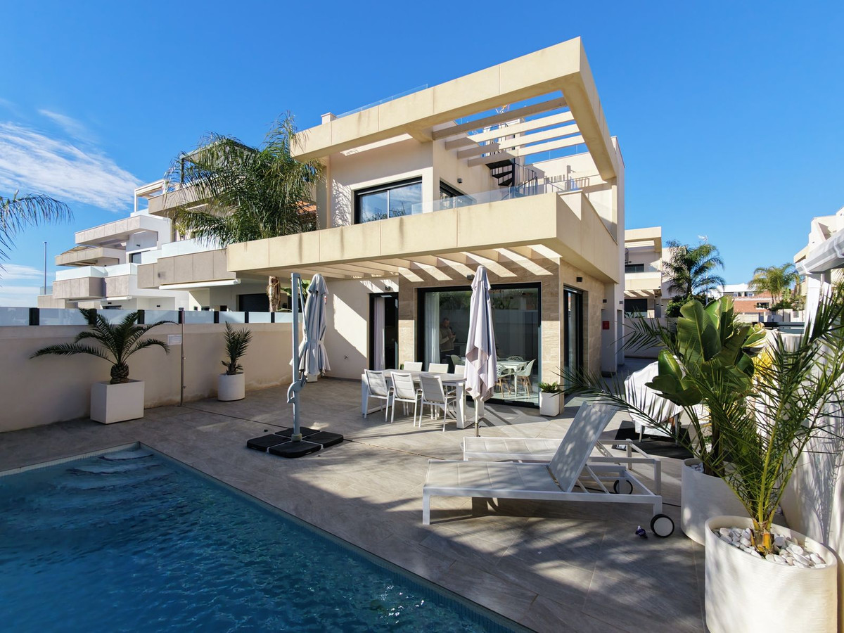 3 Bed Townhouse for sale in Los Montesinos Costa Blanca, Alicante, Spain