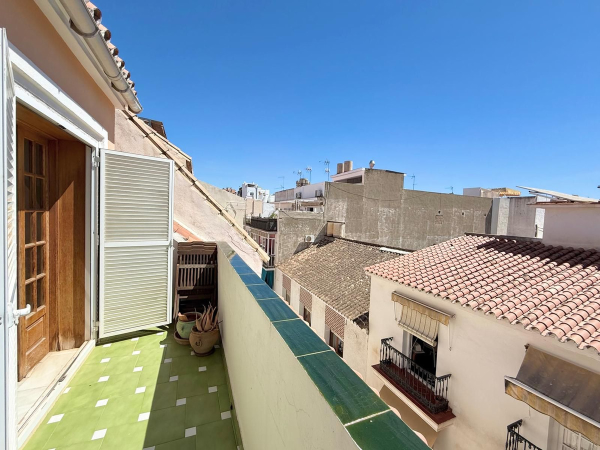 2 Bed Apartment for sale in Fuengirola Costa Del Sol, Málaga, Spain