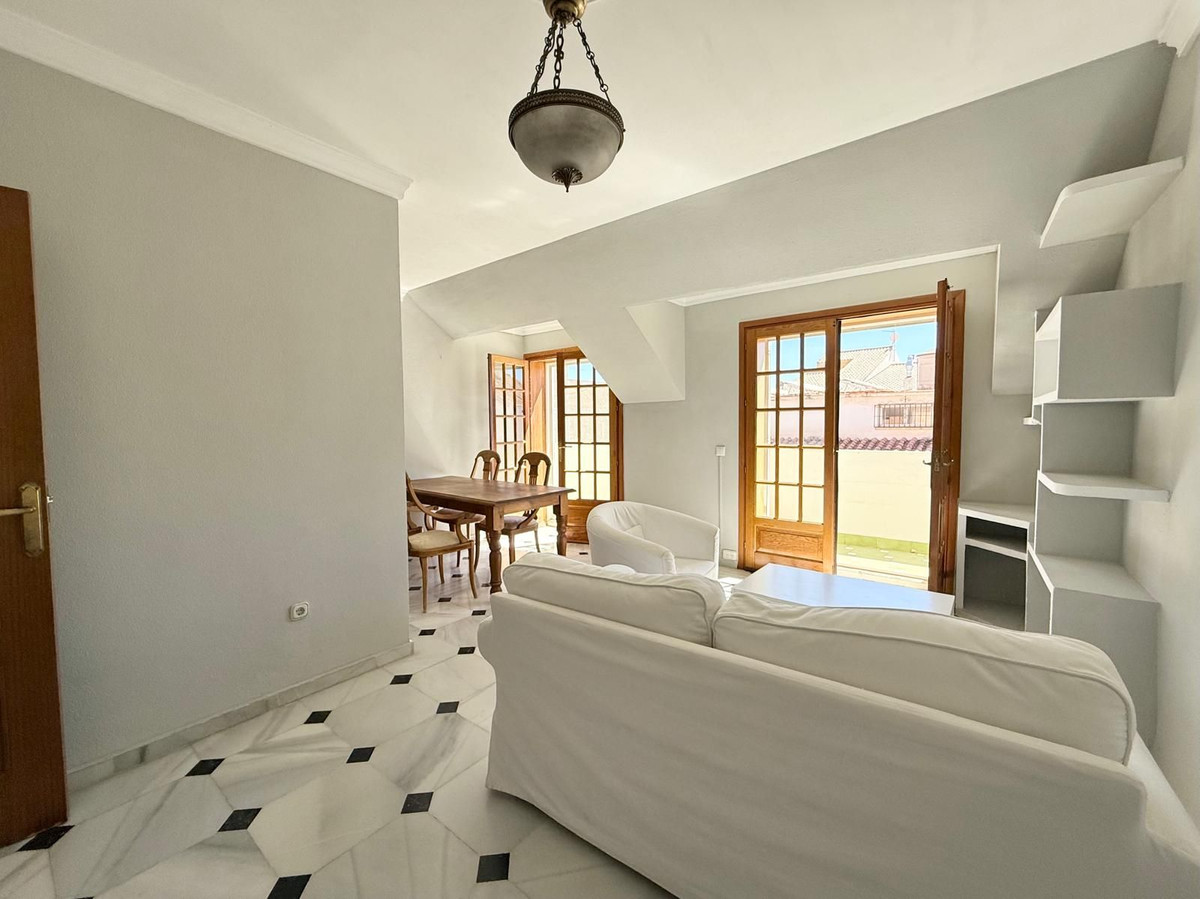 2 Bed Apartment for sale in Fuengirola Costa Del Sol, Málaga, Spain