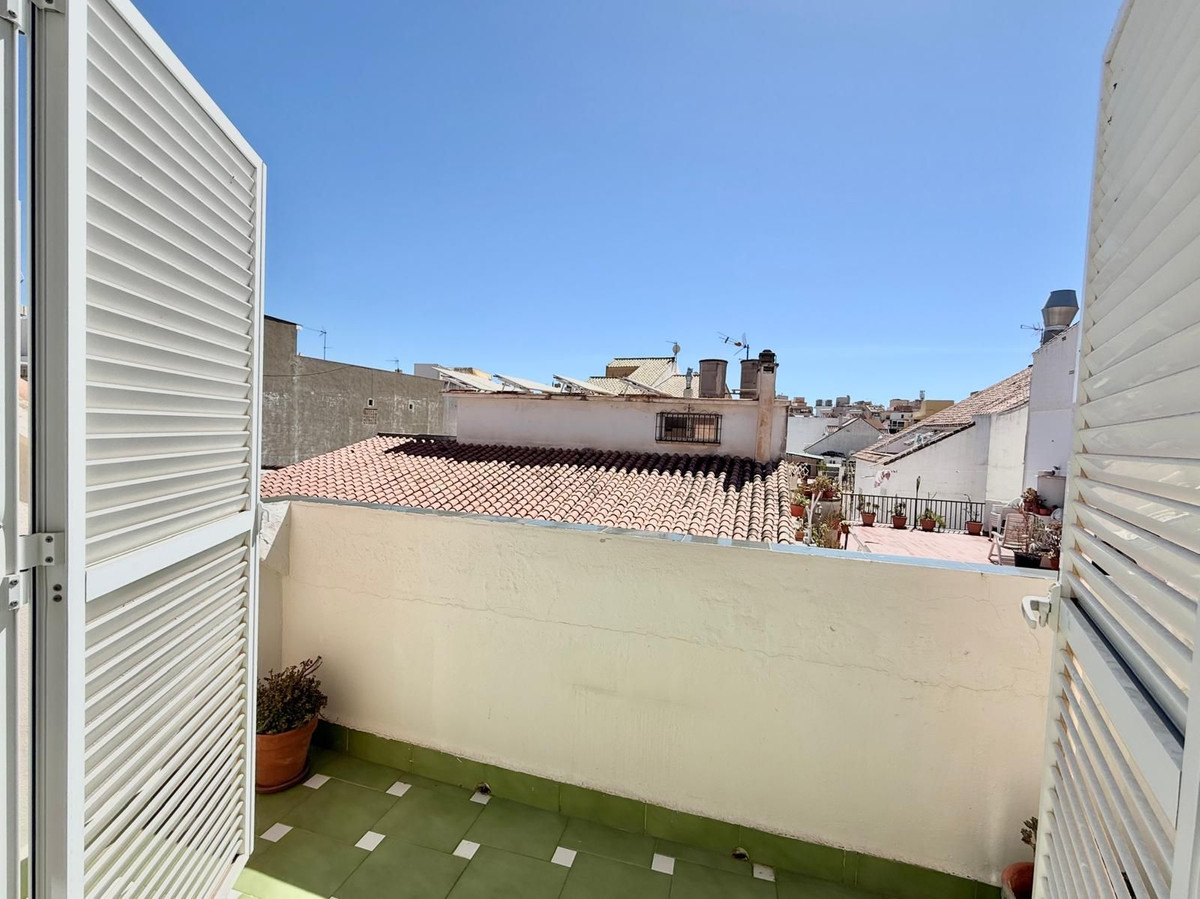 2 Bed Apartment for sale in Fuengirola Costa Del Sol, Málaga, Spain
