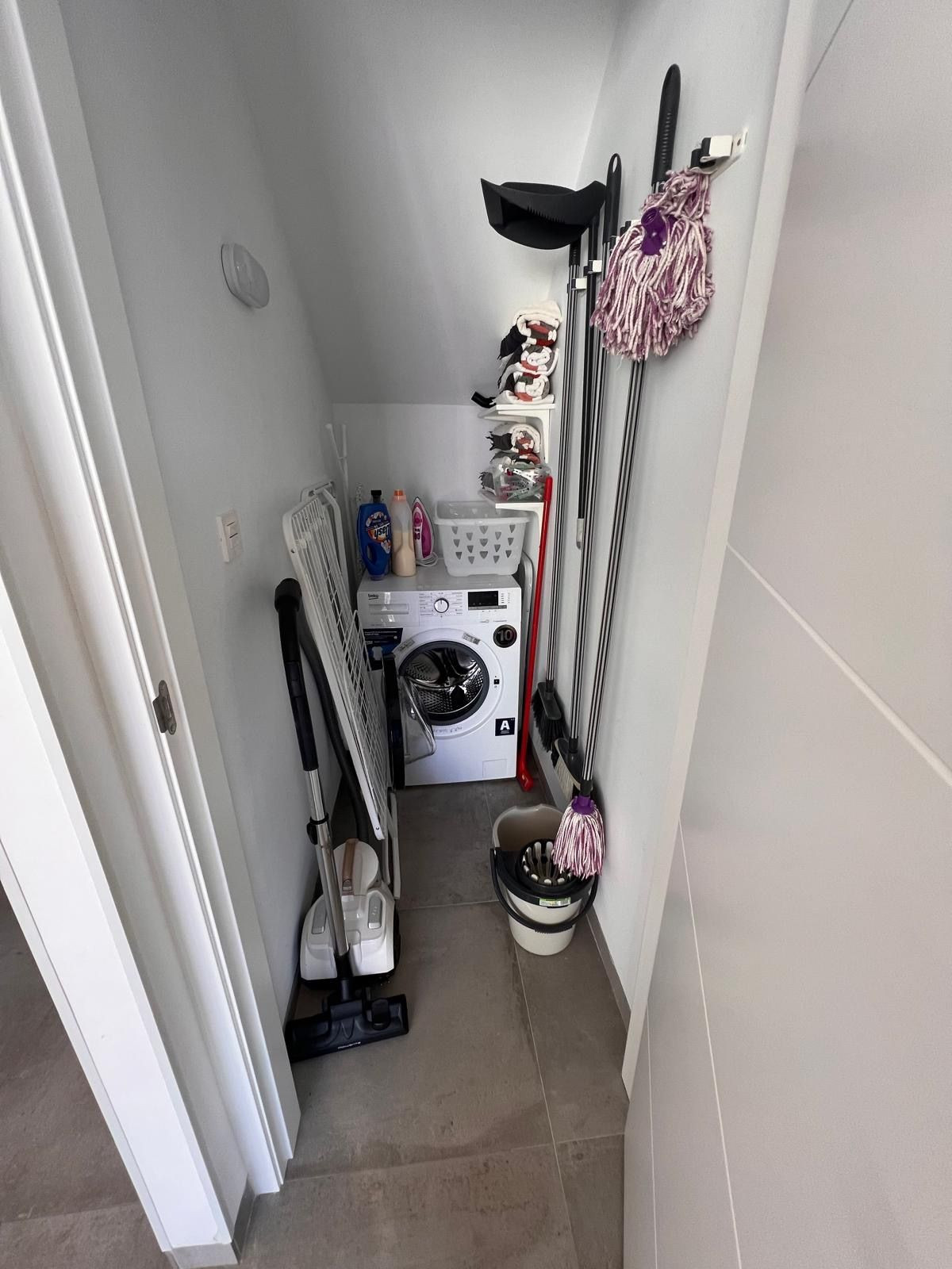 Se vende Pareada de 3 dormitorios en Costa Blanca, Alicante, España