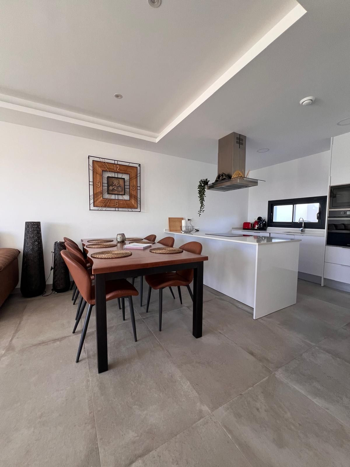 Se vende Pareada de 3 dormitorios en Costa Blanca, Alicante, España